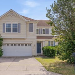 The MacDaddy 3BR 2.5BA - Raleigh