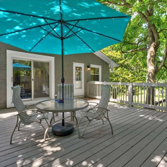 White Oaks | Fenced Yard | 1/2 Acre | Large Deck - Image 1